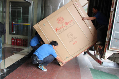 群英乡钢琴贵重工艺品无忧运